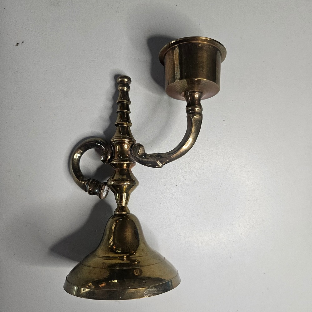 Vintage Solid Brass Chamberstick Tavern Candle Holder Handle Traditional Style